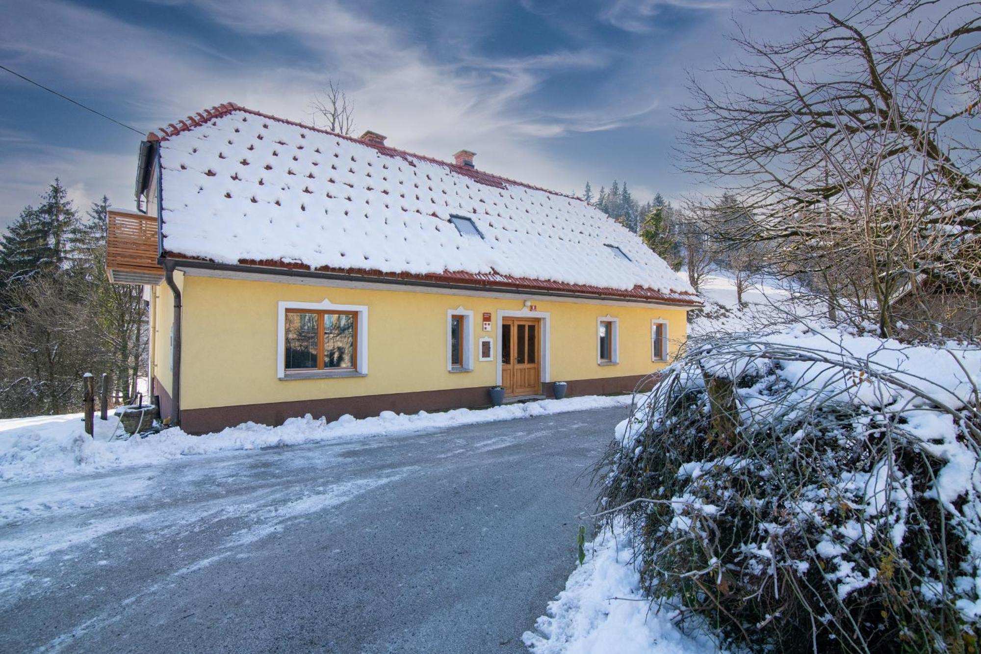 Villa Robida Vransko Esterno foto